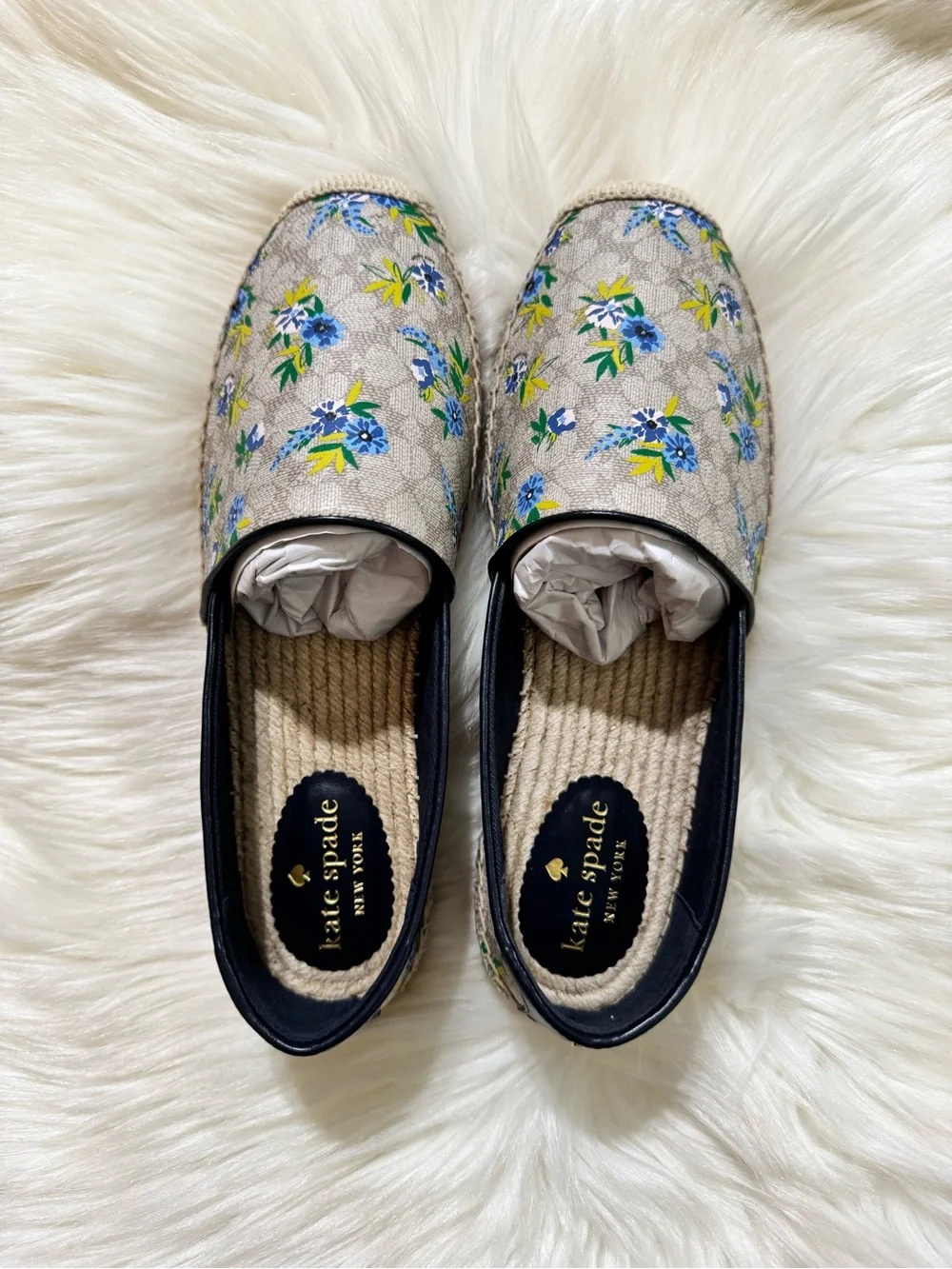 Kate Spade || Gwen Spade Flower Espadrille